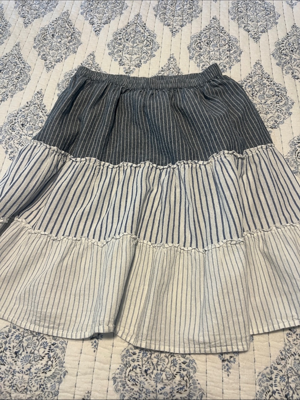 100% Cotton county girl Tiered Blue & White Striped Women’s Skirt size s